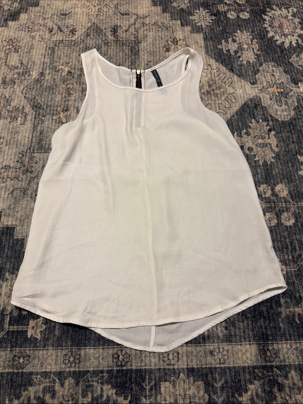 stradivarius White Sleeveless Scoop Neck Camisole